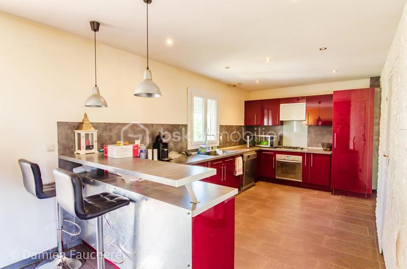 Maison - 100 m² - 6 pièces