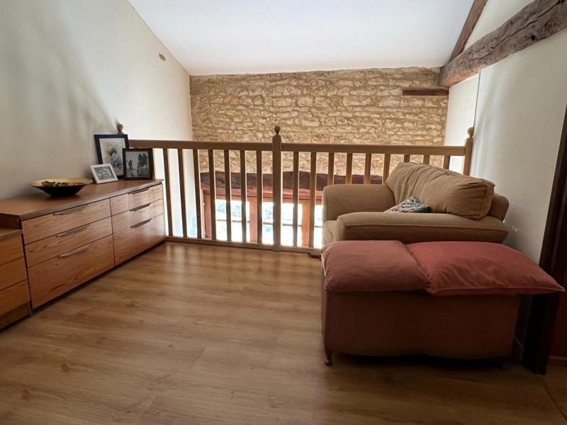 Corps de ferme - 233 m² - 6 pièces