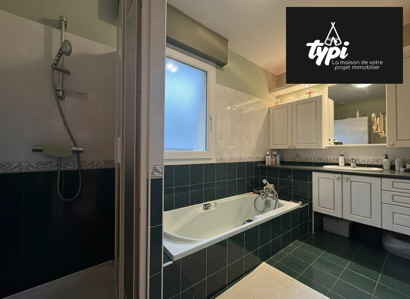 Maison - 140 m² - 6 pièces