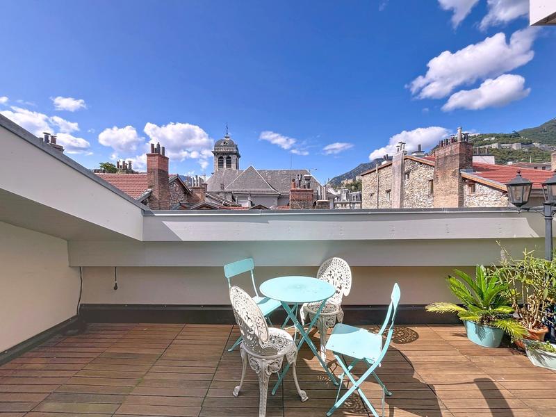 Appartement - 64 m² - 3 pièces