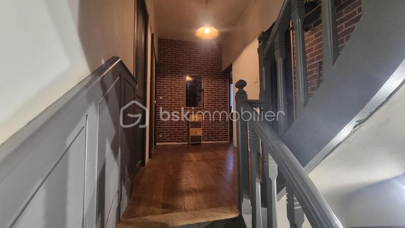 Corps de ferme - 175 m² - 11 pièces