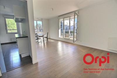 Appartement - 83 m² - 3 pièces