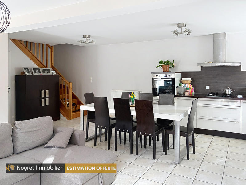 Maison - 82 m² - 4 pièces