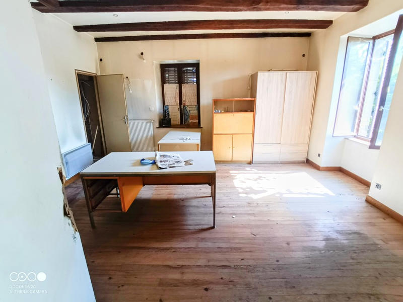 Maison - 180 m² - 8 pièces