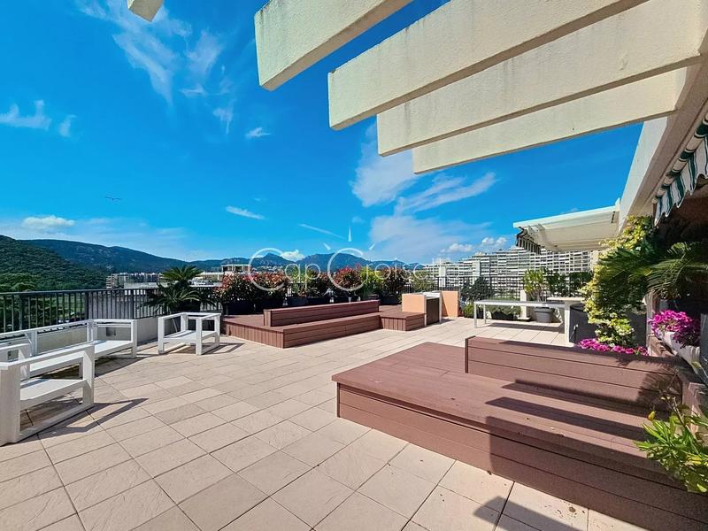 Appartement - 132 m² - 4 pièces