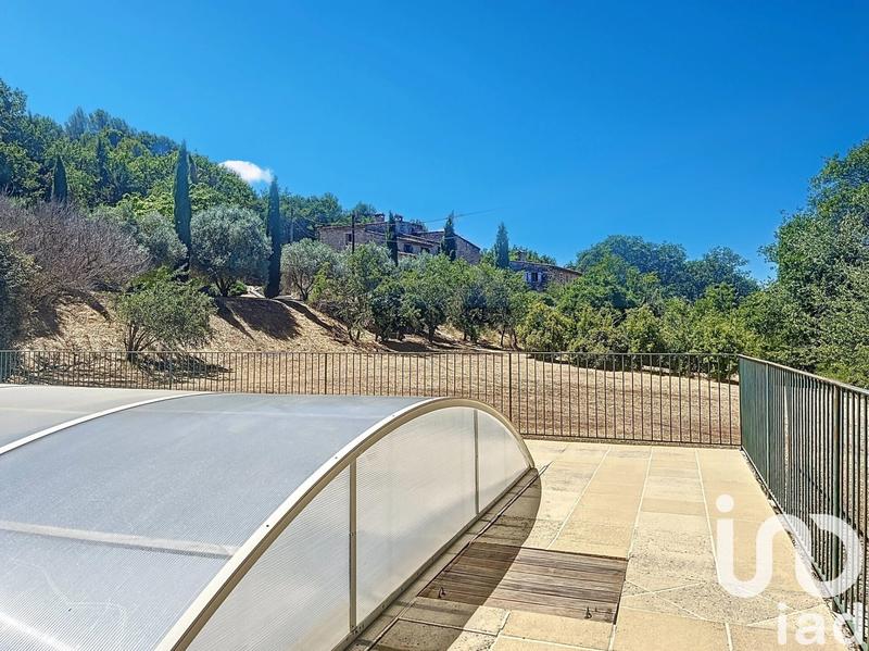 Maison - 350 m² - 11 pièces