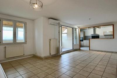 Appartement - 102 m² - 5 pièces