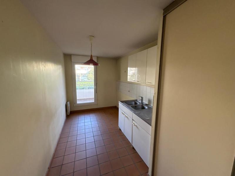 Appartement - 77 m² - 4 pièces