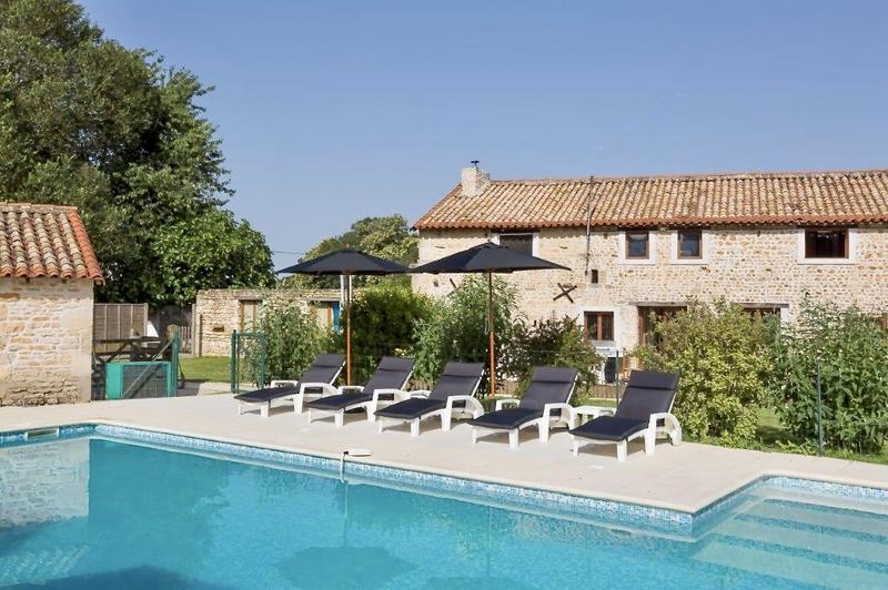 Propriété - 550 m² - 29 pièces