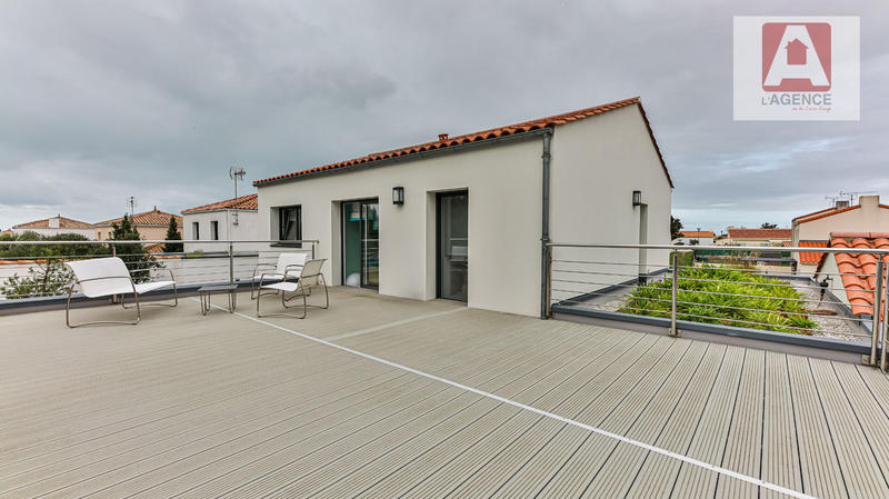 Maison - 187 m² - 6 pièces