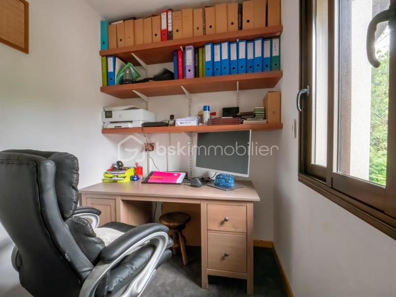 Maison - 190 m² - 8 pièces