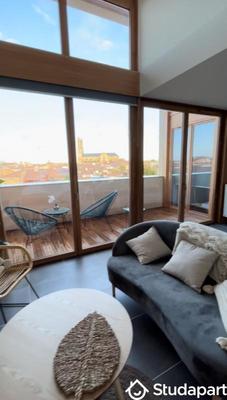 Chambre - 11 m² - 1 pièce