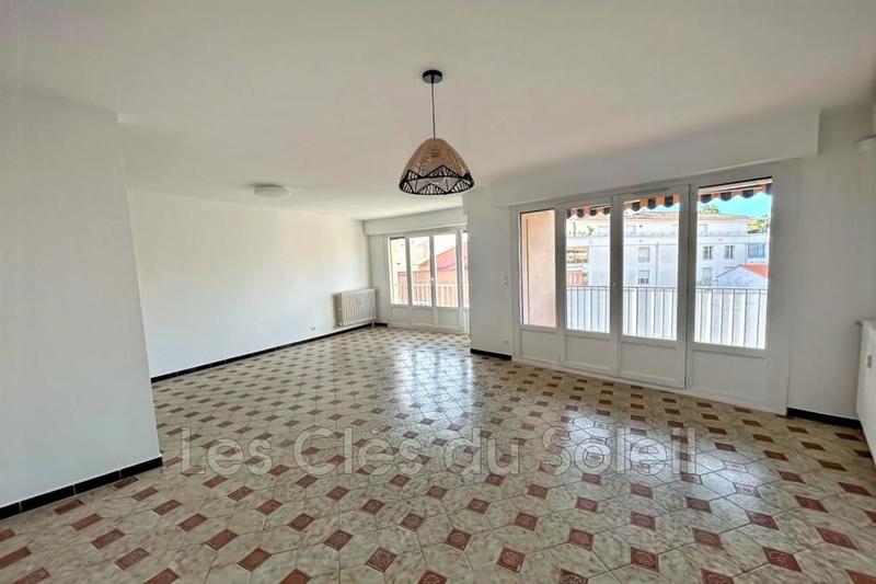 Appartement - 81 m² - 3 pièces