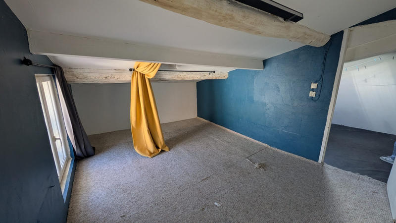 Maison - 93 m² - 5 pièces