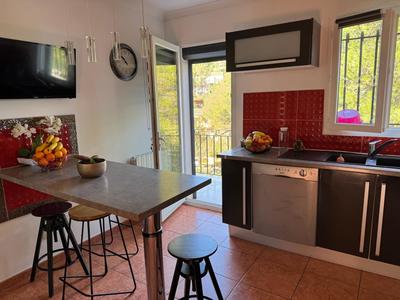 Villa - 176 m² - 6 pièces