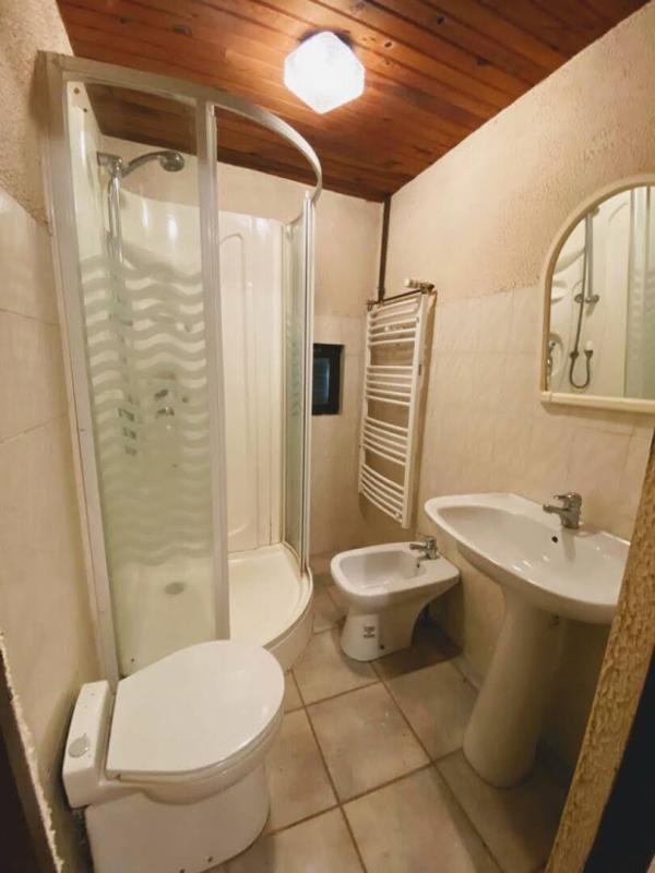 Corps de ferme - 150 m² - 8 pièces