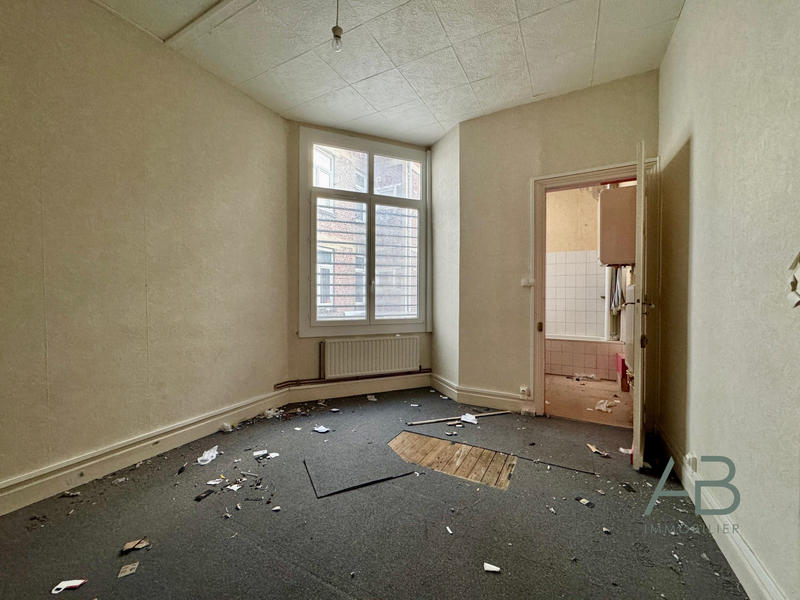 Appartement - 85 m² - 3 pièces