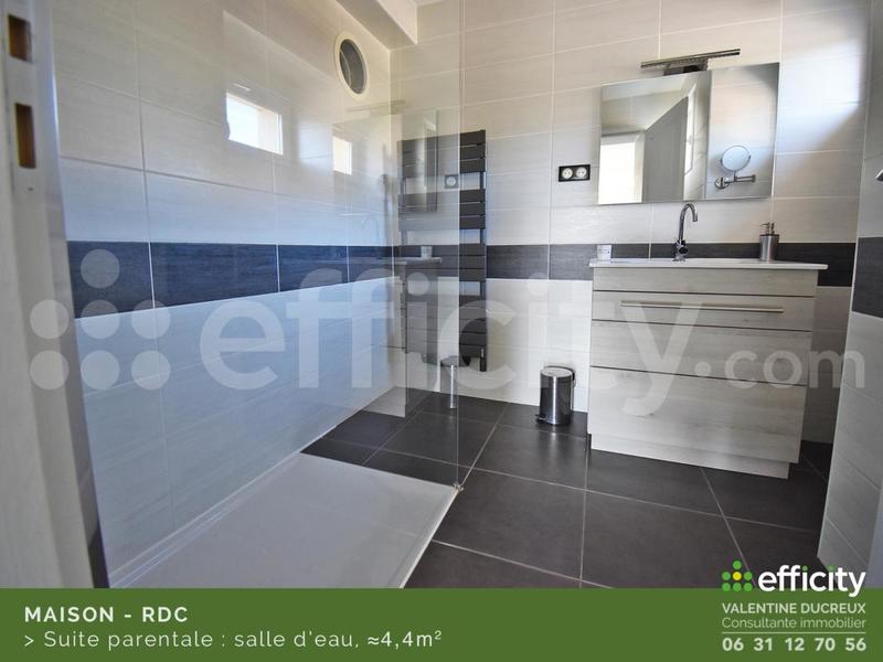 Maison - 160 m² - 7 pièces