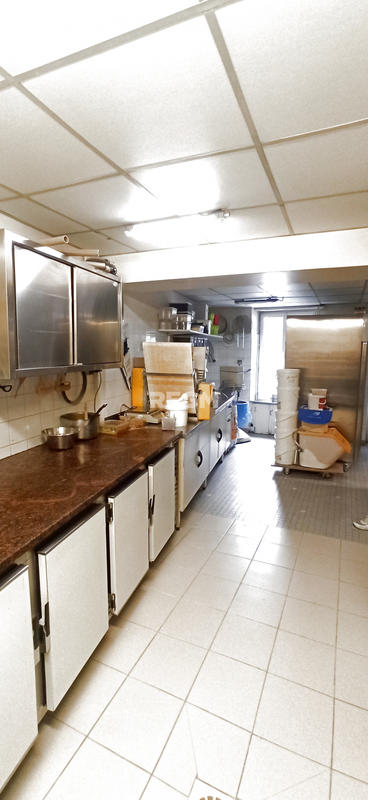 Fonds de commerce - Magasins - 140 m²