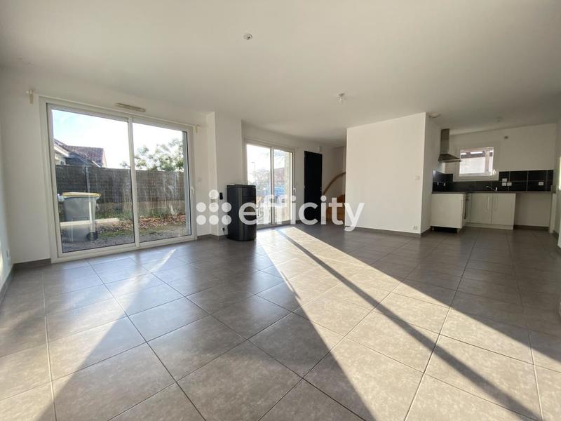 Maison - 81 m² - 4 pièces