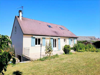 Maison - 136 m² - 6 pièces