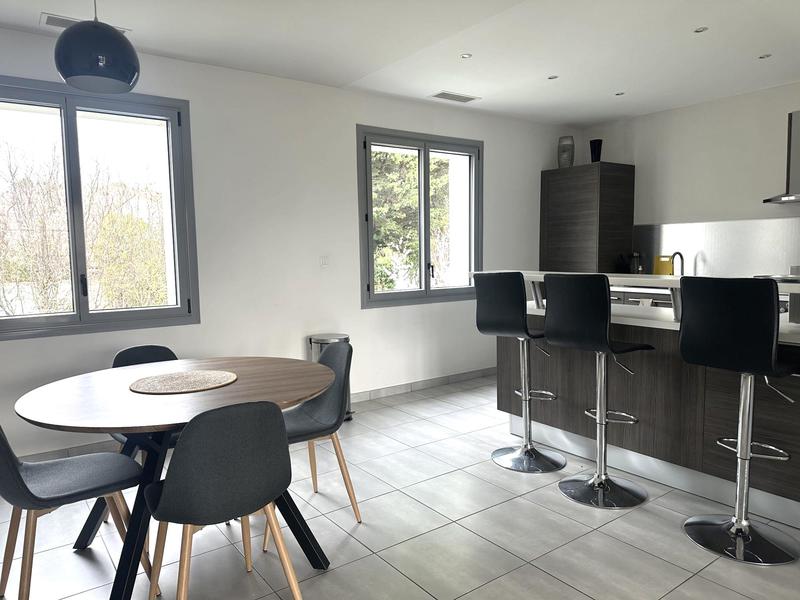 Maison - 150 m² - 5 pièces