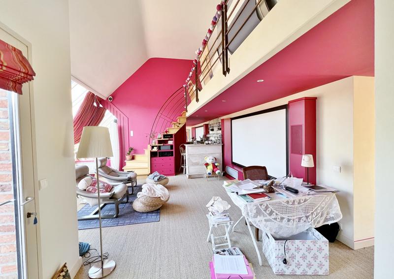 Maison - 206 m² - 8 pièces