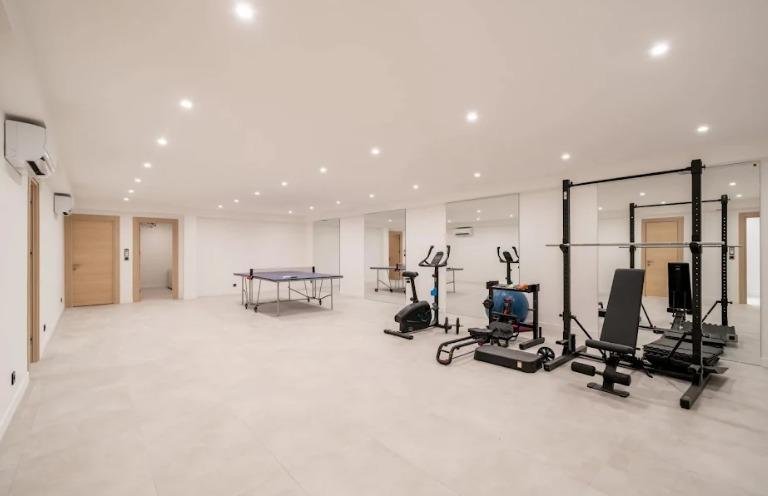 Villa - 400 m² - 7 pièces