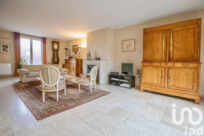 Maison - 152 m² - 8 pièces