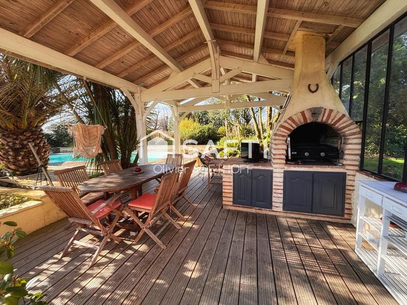 Maison - 190 m² - 7 pièces