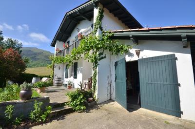 Maison - 105 m² - 6 pièces