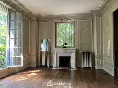 Maison - 182 m² - 7 pièces