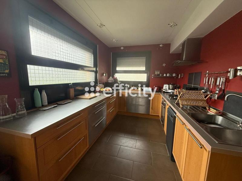 Maison - 107 m² - 4 pièces