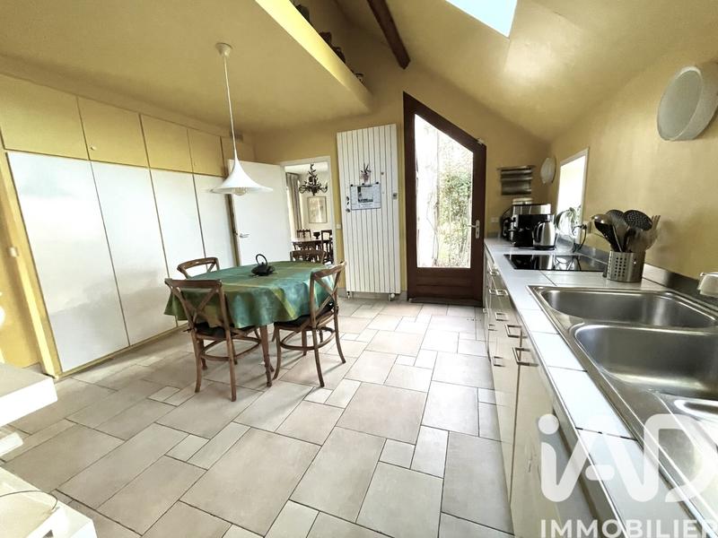 Maison de maîtres - 181 m² - 7 pièces