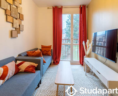 Chambre - 10 m² - 1 pièce