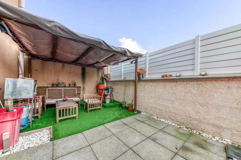 Maison - 75 m² - 4 pièces