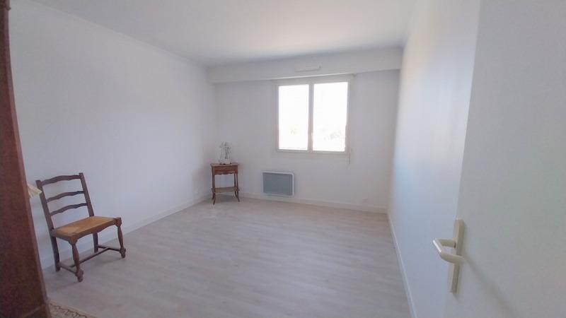 Appartement - 95 m² - 3 pièces
