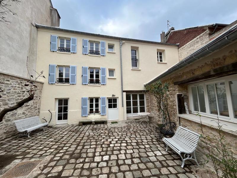 Maison de ville - 158 m² - 5 pièces