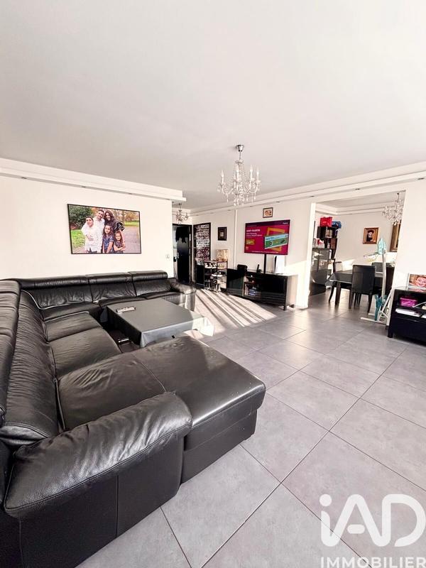 Appartement - 112 m² - 6 pièces