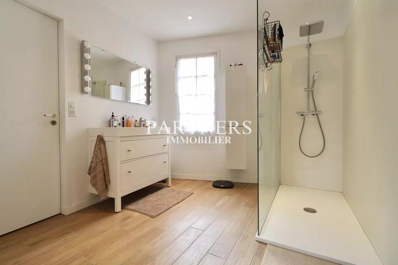 Appartement - 117 m² - 3 pièces