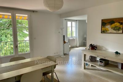 Appartement - 77 m² - 3 pièces