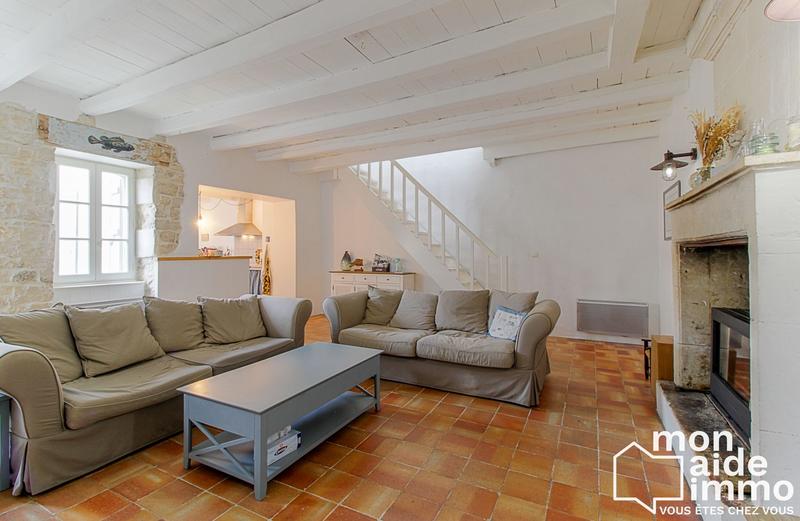 Maison traditionnelle - 139 m² - 6 pièces