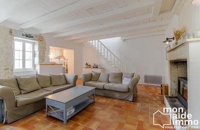 Maison traditionnelle - 139 m² - 6 pièces