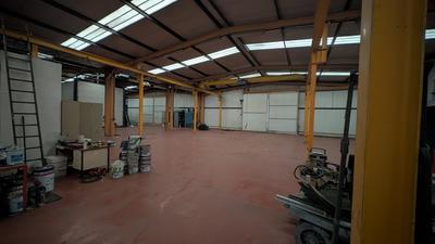 Bureau - 894 m² - 5 pièces