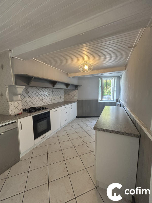 Maison ancienne - 132 m² - 6 pièces