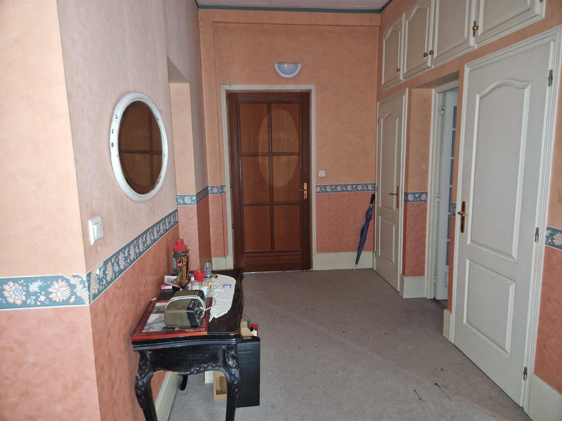 Appartement - 125 m² - 6 pièces