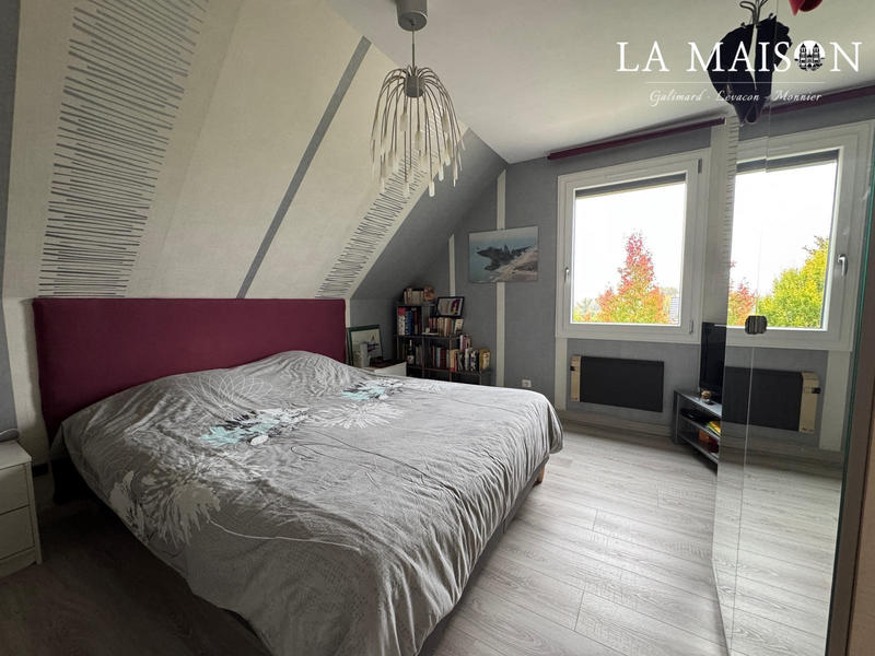 Villa - 137 m² - 7 pièces