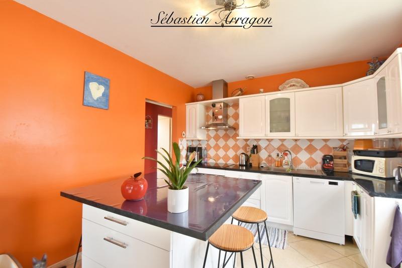 Maison - 98 m² - 4 pièces