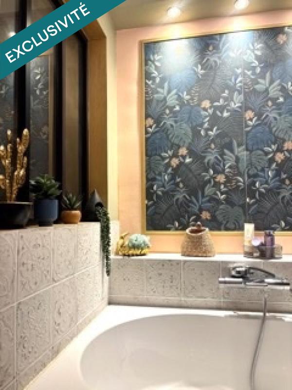 Appartement - 103 m² - 4 pièces