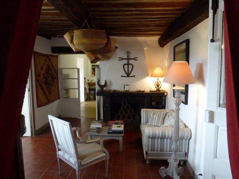 Maison de village - 393 m² - 15 pièces